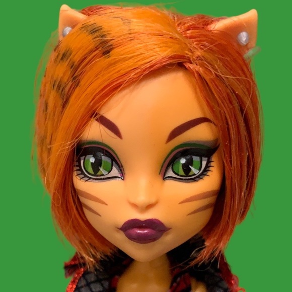 Monster High Signature Toralei Stripe 2011 Retired Mattel Ghoul - Picture 5 of 7